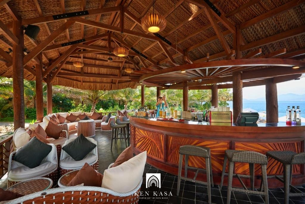 Lobby Bar và Pool Bar của Amiana Resort